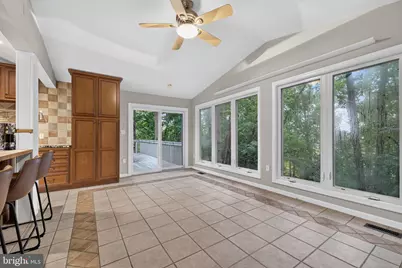 4413 Murven Park Lane, Fredericksburg, VA 22408 - Photo 9