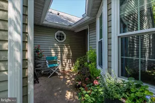 11602 Sarrington Ct, Fredericksburg, VA 22407 - Photo 5
