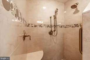 11602 Sarrington Ct, Fredericksburg, VA 22407 - Photo 25