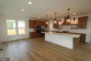 11151 Hazel Run Wy, Fredericksburg, VA 22407 - Photo 3