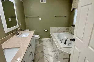 3915 Carlyle Ct, Fredericksburg, VA 22408 - Photo 15