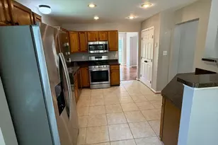3915 Carlyle Ct, Fredericksburg, VA 22408 - Photo 7
