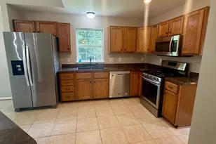 3915 Carlyle Ct, Fredericksburg, VA 22408 - Photo 9