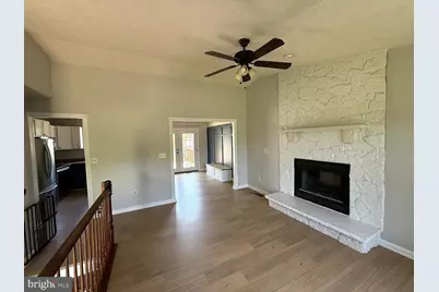 11512 Woodland View Drive, Fredericksburg, VA 22407 - Photo 3