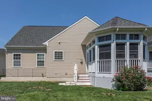 6312 W Dranesville Dr, Fredericksburg, VA 22407 - Photo 35