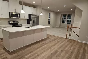 8828 Stevenson Ln, Spotsylvania, VA 22553 - Photo 11