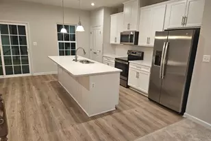 8828 Stevenson Ln, Spotsylvania, VA 22553 - Photo 5