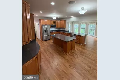 10410 Silver Creek Court, Spotsylvania, VA 22553 - Photo 9