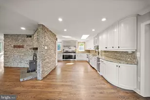 14513 Spotswood Furnace Rd, Fredericksburg, VA 22407 - Photo 11