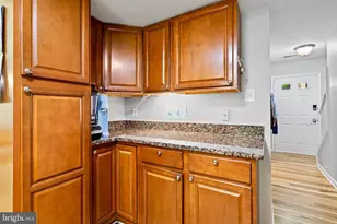 6024 Battlefield Green Dr, Fredericksburg, VA 22407 - Photo 9