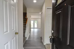 10709 Gideon Ct, Fredericksburg, VA 22407 - Photo 3