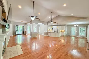 9801 Cherokee Ln, Spotsylvania, VA 22553 - Photo 9