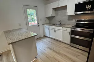 708 Olde Greenwich Cir, Fredericksburg, VA 22408 - Photo 7