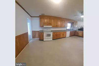 113 Southgate Avenue, Fredericksburg, VA 22408 - Photo 3