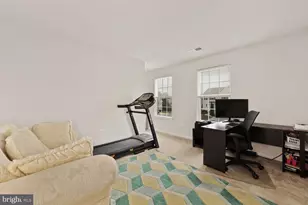 9103 Wood Creek Cir, Fredericksburg, VA 22407 - Photo 17