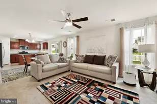 9103 Wood Creek Cir, Fredericksburg, VA 22407 - Photo 5