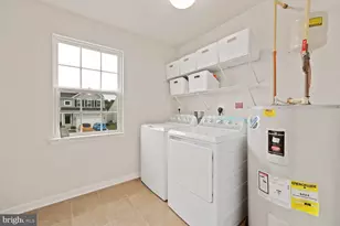 9103 Wood Creek Cir, Fredericksburg, VA 22407 - Photo 23