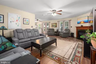 4505 Caven Ct S, Fredericksburg, VA 22408 - Photo 17
