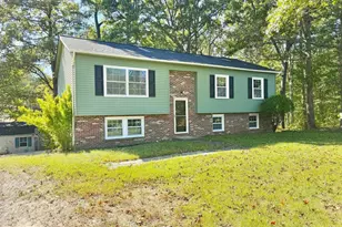 2 Kelly Ct, Fredericksburg, VA 22407 - Photo 1