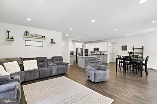 9409 Signature Way, Fredericksburg, VA 22407 - Photo 19