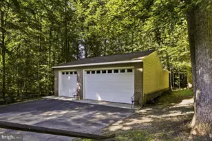 10708 Mystic Pointe Dr, Fredericksburg, VA 22407 - Photo 9