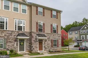 2723 Wheatland Way, Fredericksburg, VA 22408 - Photo 3