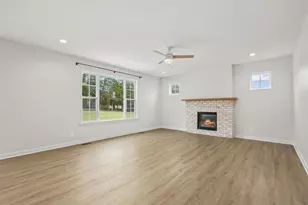 11003 S Abbie Moore Ct, Fredericksburg, VA 22407 - Photo 13