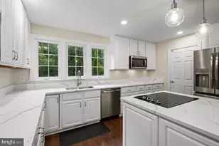 8008 Pembroke Cir, Spotsylvania, VA 22551 - Photo 7
