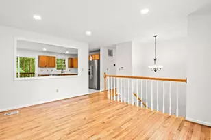 6922 Ridge Way Dr, Fredericksburg, VA 22407 - Photo 7