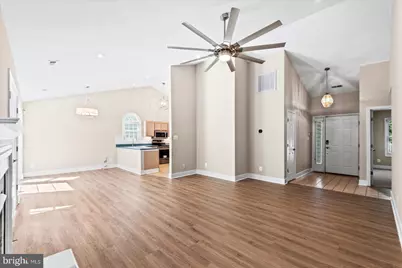 11509 Abingdon Court, Fredericksburg, VA 22407 - Photo 9