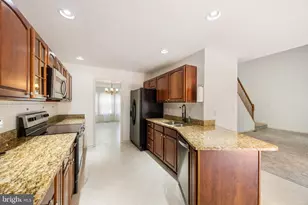 10307 Napoleon St, Fredericksburg, VA 22408 - Photo 3
