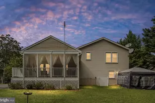 304 Bowen Dr, Fredericksburg, VA 22407 - Photo 3