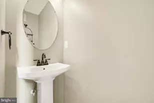 3915 Carlyle Ct, Fredericksburg, VA 22408 - Photo 5