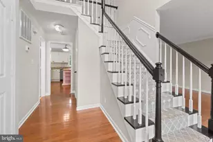 11903 Enchanted Ct, Fredericksburg, VA 22407 - Photo 3