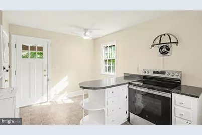 4145 Woodside Drive, Fredericksburg, VA 22407 - Photo 5
