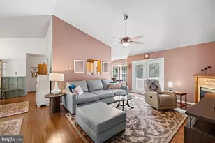 3600 E Glen Dower Dr, Fredericksburg, VA 22408 - Photo 7