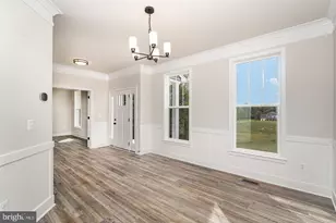 11406 Forest Walk Dr, Spotsylvania, VA 22551 - Photo 9