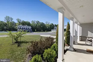 8402 Chiswell Ct, Spotsylvania, VA 22551 - Photo 5