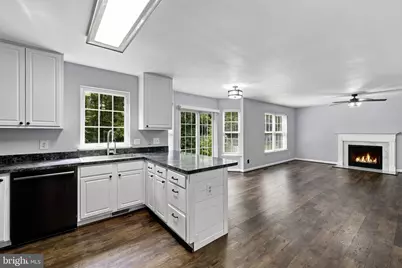 11813 Woodland View Drive, Fredericksburg, VA 22407 - Photo 15
