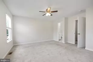 9922 Matti Hill Ct, Fredericksburg, VA 22408 - Photo 17