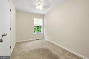 9922 Matti Hill Ct, Fredericksburg, VA 22408 - Photo 13