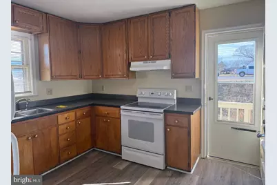 1010 Bernstein Road, Fredericksburg, VA 22407 - Photo 7