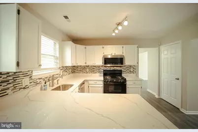 5702 Cambridge Drive, Fredericksburg, VA 22407 - Photo 15