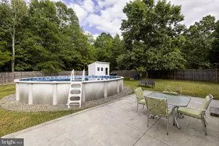 8711 Jenny Ln, Fredericksburg, VA 22407 - Photo 9