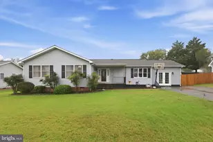 4517 Susanne Dr, Fredericksburg, VA 22408 - Photo 1