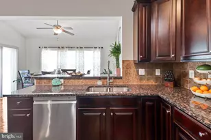 9904 Box Oak Ct, Fredericksburg, VA 22407 - Photo 11
