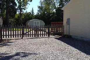 10939 Huntington Woods Cir, Fredericksburg, VA 22407 - Photo 5