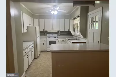 4906 Hood Drive, Fredericksburg, VA 22408 - Photo 5