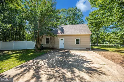 10511 Holleybrooke Drive, Spotsylvania, VA 22553 - Photo 9