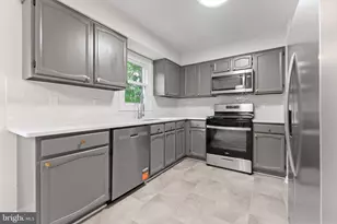 10714 Wakeman Dr, Fredericksburg, VA 22407 - Photo 5